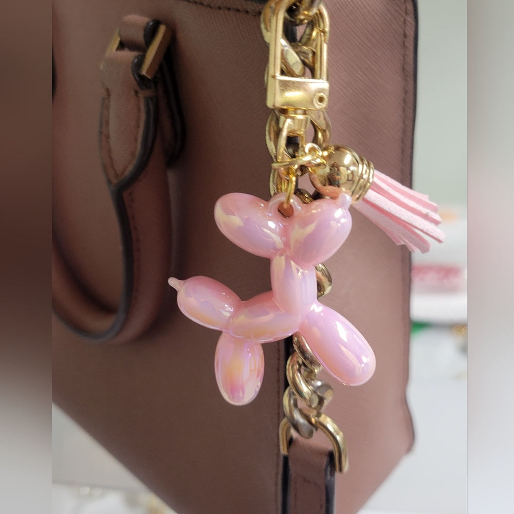 NWT LARGE Irridescent Ballon Animal Dog Poodle Keychain Bag Accessory.